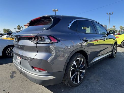 Used 2023 VinFast VF 8 Plus AWD/4WD image 7