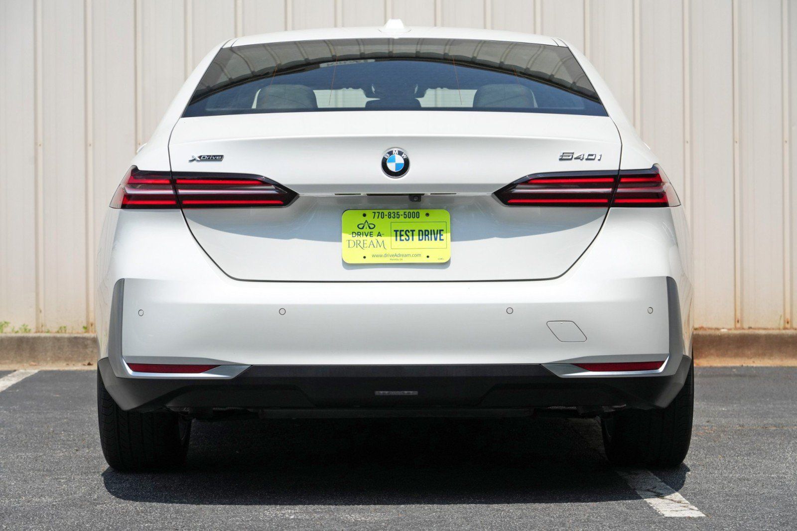 Used 2024 BMW 540i xDrive w/ Convenience Package AWD/4WD image 11