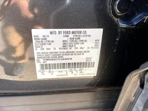 Used 2020 Ford Explorer ST image 33