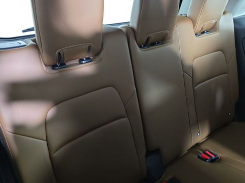 New 2026 Nissan Pathfinder Platinum image 25