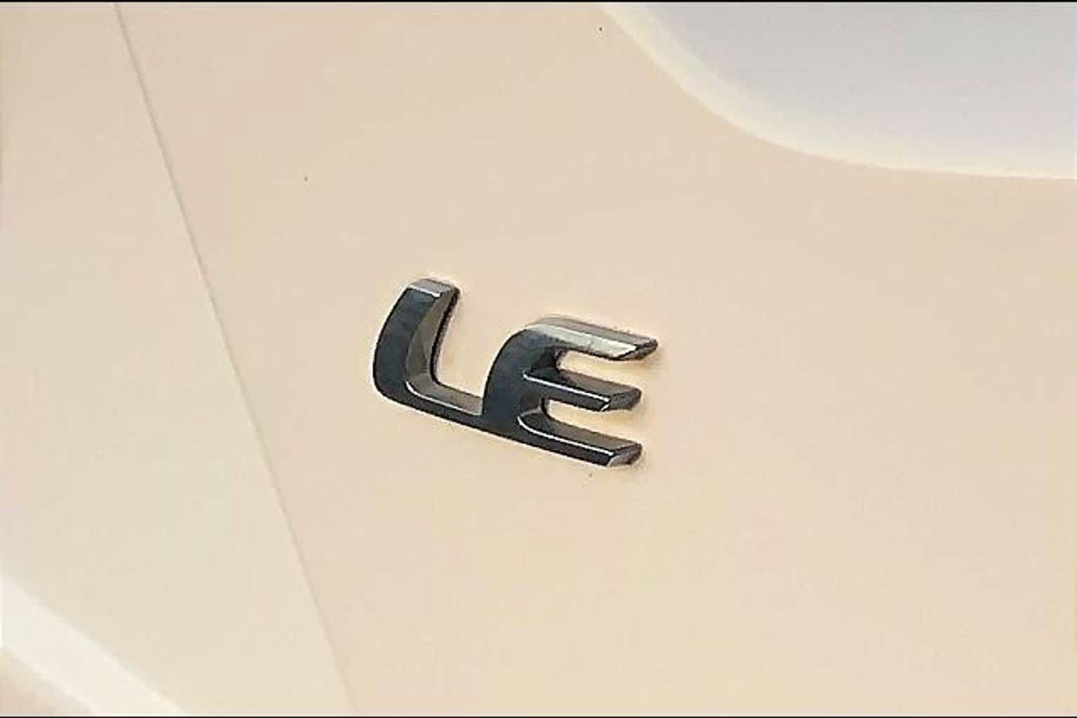 Used 2020 Toyota Corolla LE w/ LE Premium Package FWD image 30