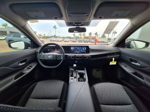 New 2026 Nissan Sentra SV w/ Floor Mat Package FWD image 14