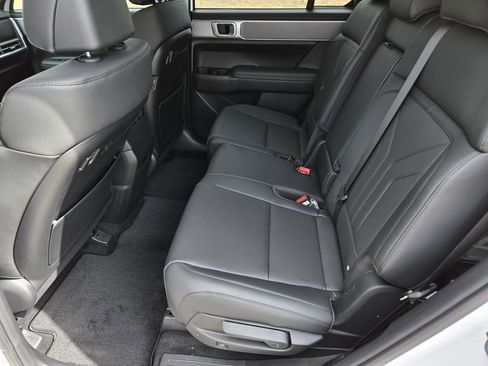 New 2026 Hyundai Santa Fe SEL image 17