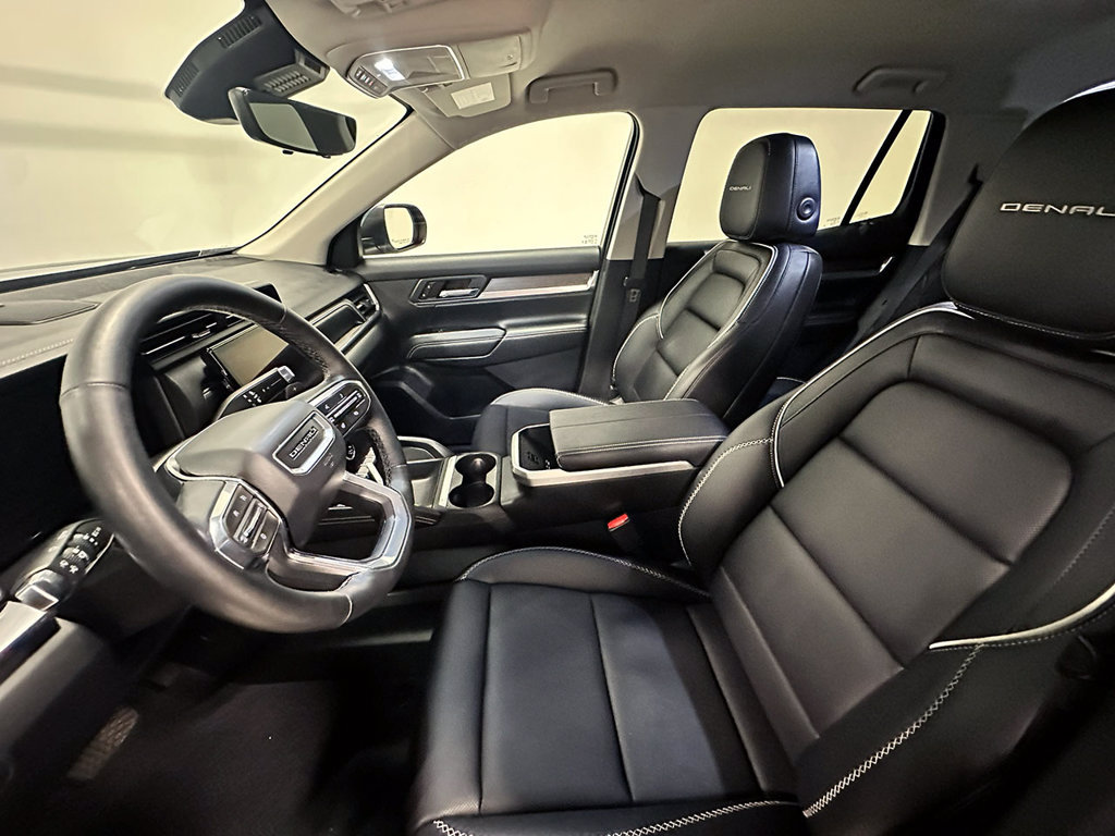 Used 2026 GMC Terrain Denali AWD/4WD image 3