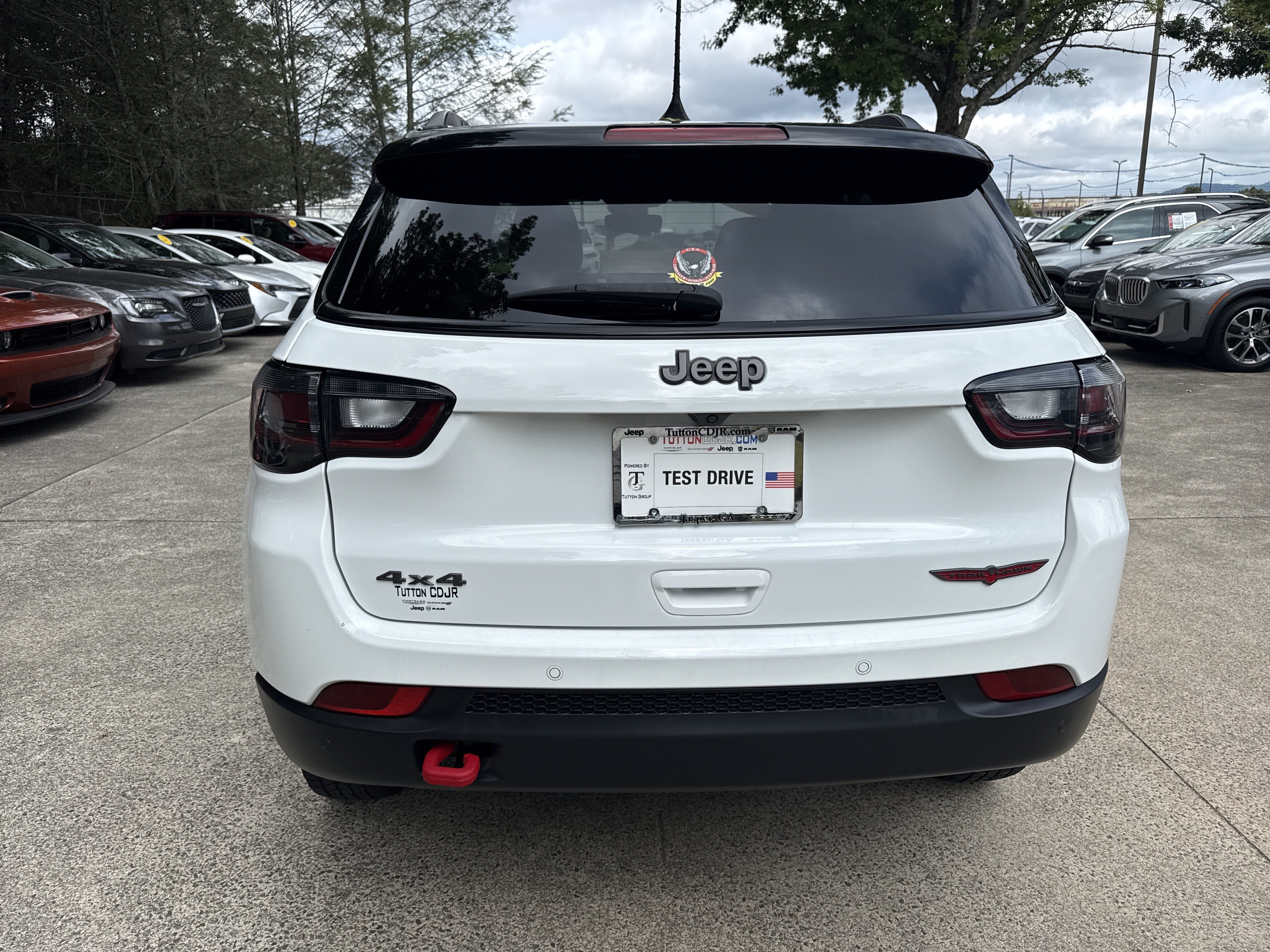 Used 2023 Jeep Compass Trailhawk w/ Trailhawk Elite Group AWD/4WD image 6
