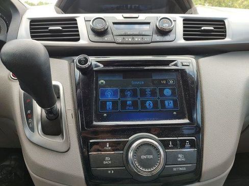 Used 2015 Honda Odyssey EX-L image 16
