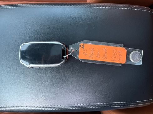 Used 2023 Kia Sorento SX Prestige image 31