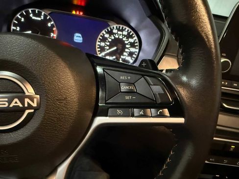 Used 2024 Nissan Altima 2.5 SR image 30