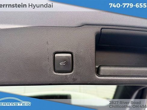 Used 2022 Ford Escape SEL w/ Technology Package image 25