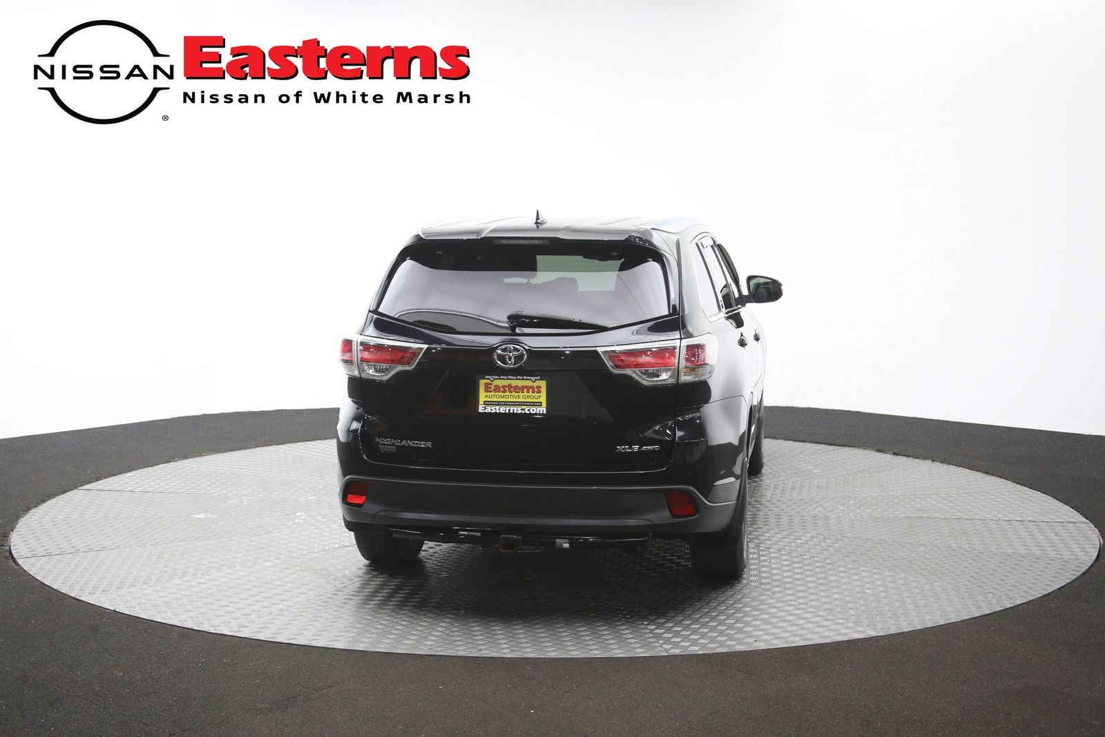 Used 2016 Toyota Highlander XLE AWD/4WD image 35