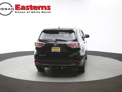 Used 2016 Toyota Highlander XLE AWD/4WD image 35