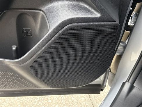 Certified 2025 Subaru Forester Premium image 16