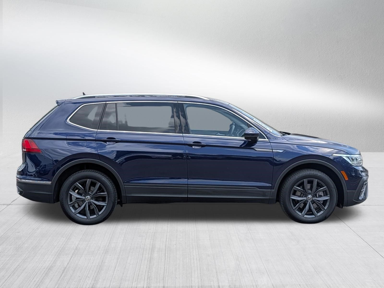Certified 2022 Volkswagen Tiguan SE AWD/4WD image 8