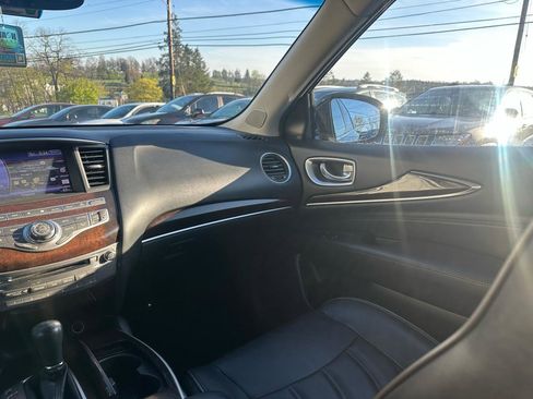 Used 2015 INFINITI QX60 AWD Hybrid w/ HEV Deluxe Touring Package image 17