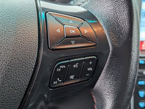 Used 2017 Ford Explorer Sport image 25