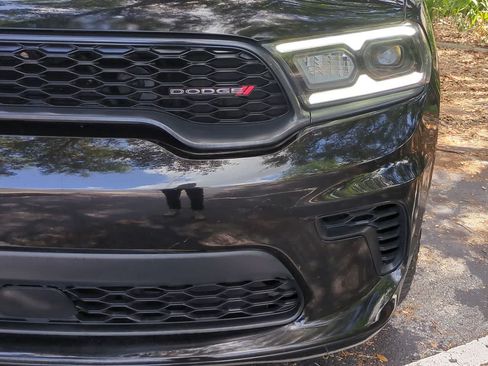 Used 2024 Dodge Durango GT RWD image 11