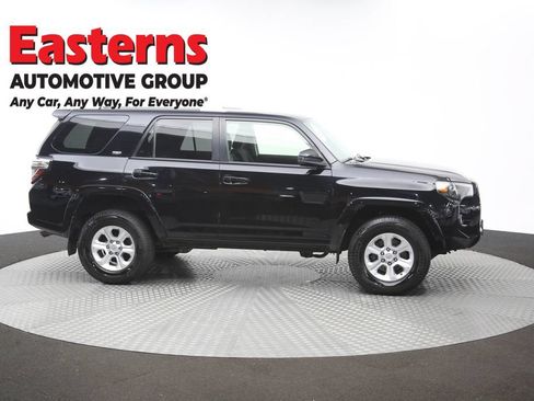 Used 2015 Toyota 4Runner SR5 AWD/4WD image 48