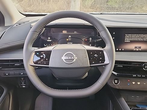New 2026 Nissan Murano SV AWD/4WD image 15