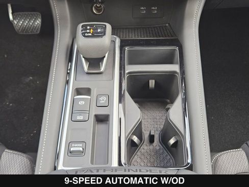 New 2026 Nissan Pathfinder SV image 24