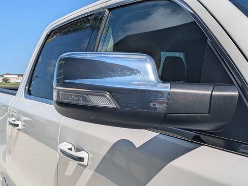 Used 2020 RAM 1500 Limited AWD/4WD image 13