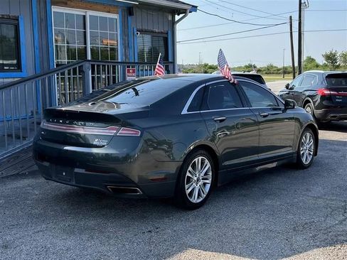 Used 2016 Lincoln MKZ FWD image 6