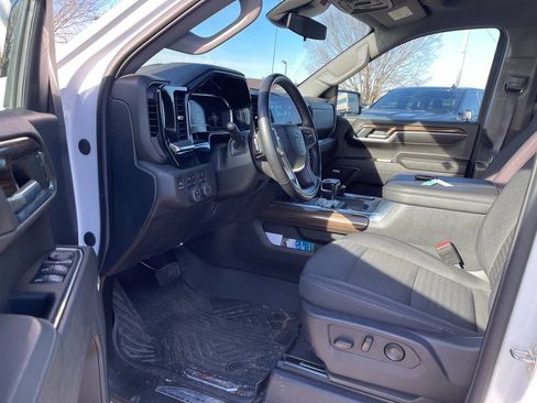 Used 2024 Chevrolet Silverado 1500 RST w/ All Star Edition Plus image 5