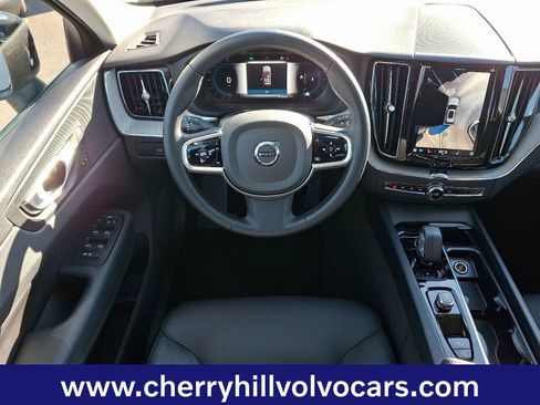 Certified 2025 Volvo XC60 B5 Plus image 12