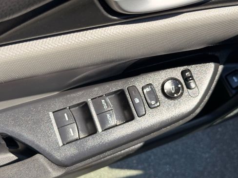 Used 2019 Honda Civic LX image 15