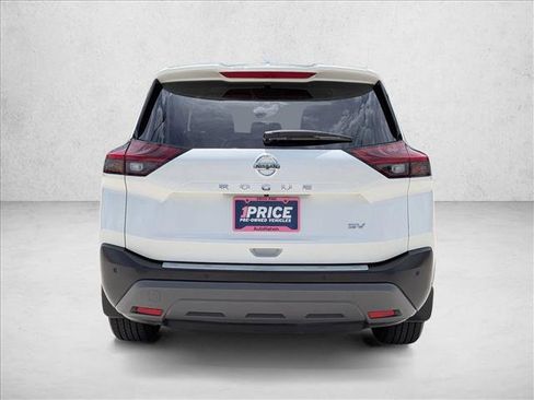 Used 2021 Nissan Rogue SV FWD image 7