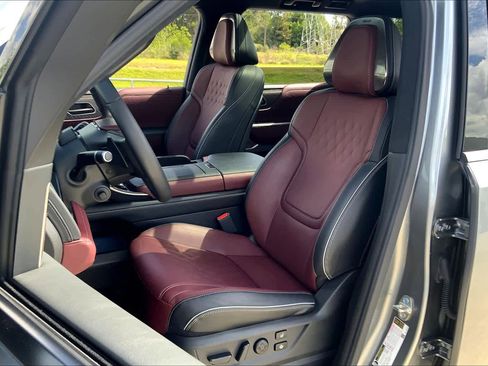 Used 2025 INFINITI QX80 Autograph w/ Autograph Exterior Package image 7