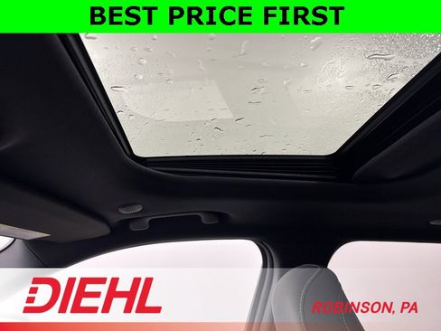 New 2025 Jeep Grand Cherokee Laredo w/ Luxury Tech Group I image 33