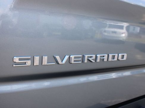 Used 2021 Chevrolet Silverado 1500 LT Trail Boss w/ Convenience Package II AWD/4WD image 16