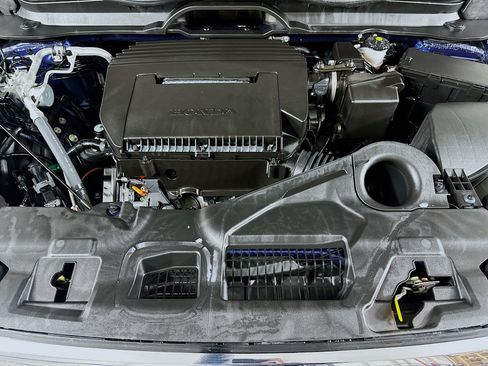 Certified 2025 Honda Pilot Elite image 32