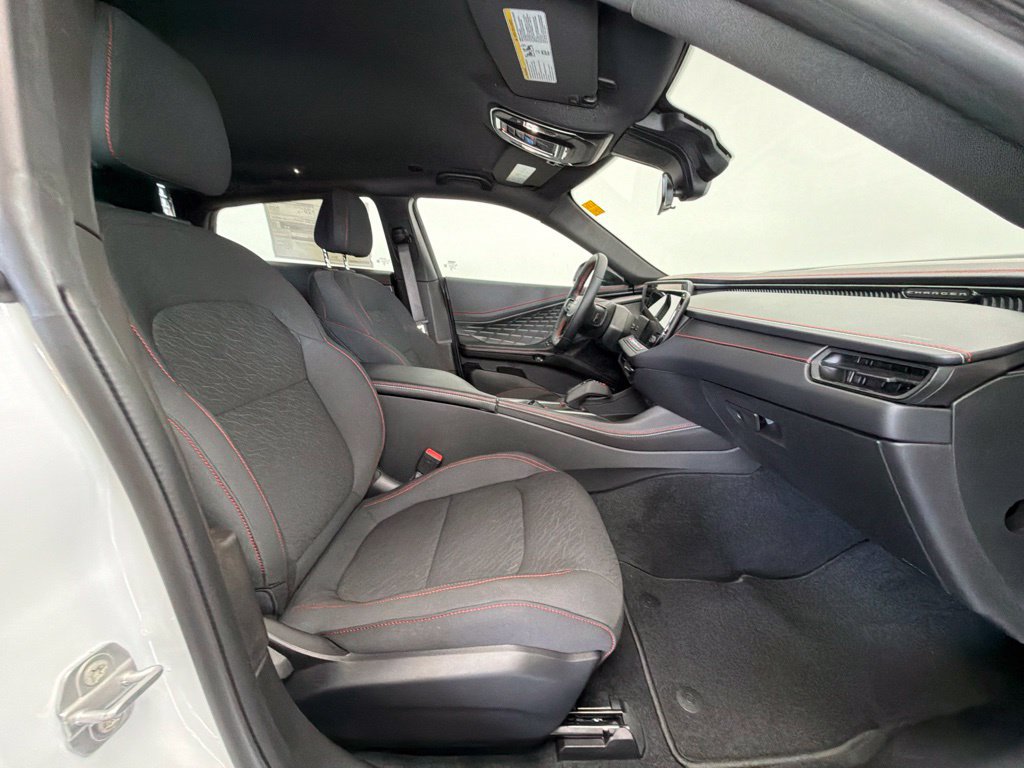 New 2027 Dodge Charger R/T w/ Blacktop Package AWD/4WD image 9