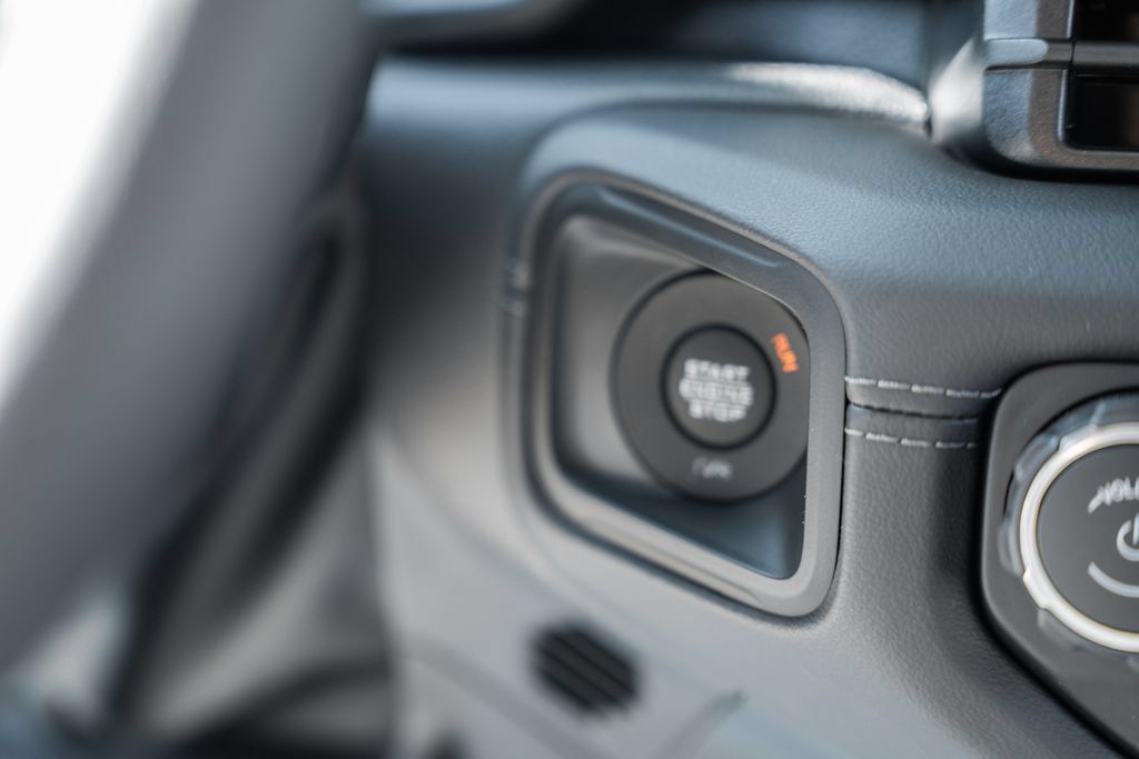 New 2027 Jeep Gladiator Mojave AWD/4WD image 28