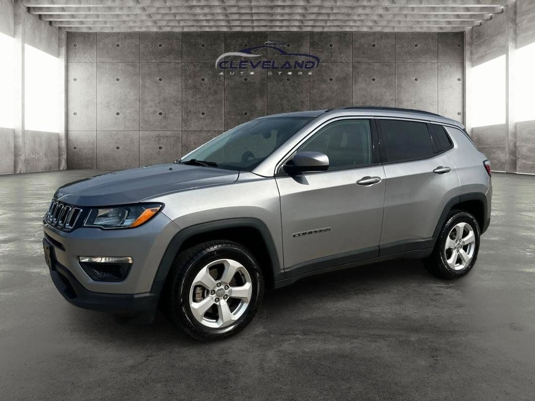 Used 2018 Jeep Compass Latitude AWD/4WD image 8