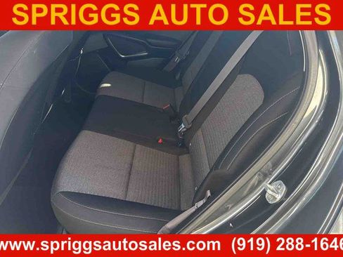 Used 2022 Kia Soul EX FWD image 4