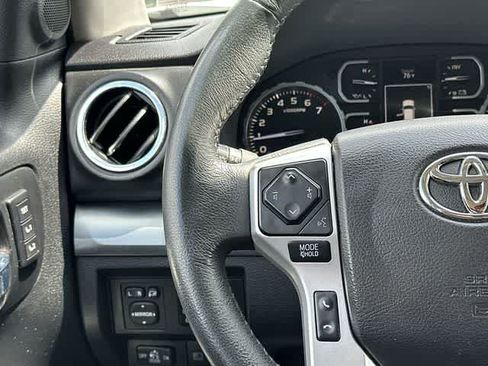 Used 2021 Toyota Tundra Platinum AWD/4WD image 9