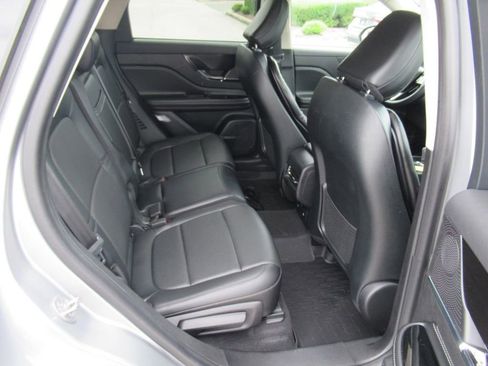 Used 2023 Lincoln Corsair Reserve FWD image 29