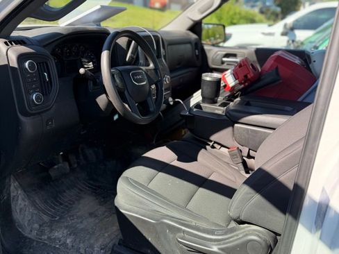 Used 2024 GMC Sierra 1500 Pro w/ Trailering Package AWD/4WD image 4