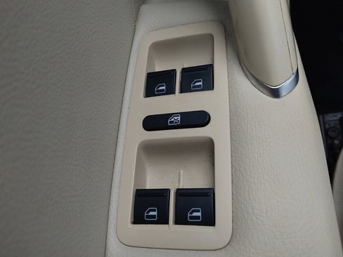 Used 2019 Volkswagen Passat 2.0T Wolfsburg image 27