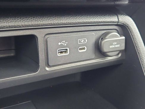 Certified 2025 Honda Pilot Touring image 19