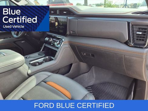 Used 2024 GMC Sierra 2500 AT4 w/ AT4 Premium Plus Package AWD/4WD image 30