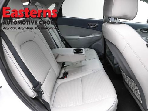 Used 2019 Hyundai Kona Limited image 23