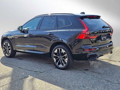 New 2026 Volvo XC60 T8 Plus w/ Protection Package Premier AWD/4WD image 5