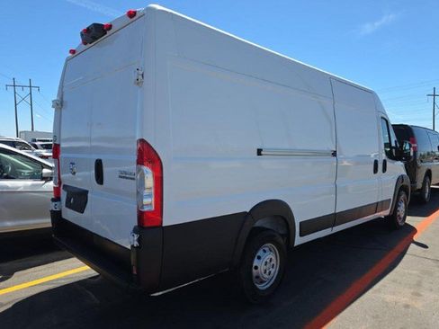 Used 2023 RAM ProMaster 3500 FWD image 3