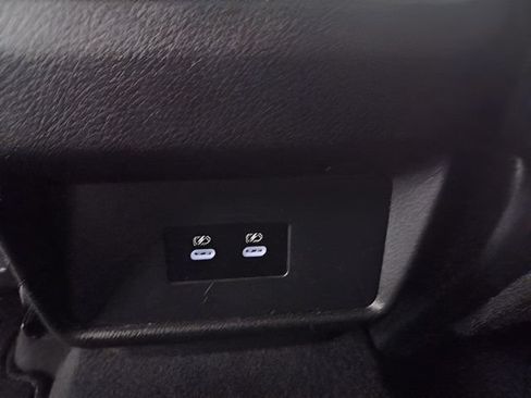 Used 2024 Nissan Rogue SV FWD image 13
