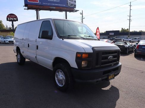 Used 2011 Ford E-250 and Econoline 250 w/ PWR Group image 48