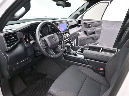 New 2026 Toyota Tundra SR image 4