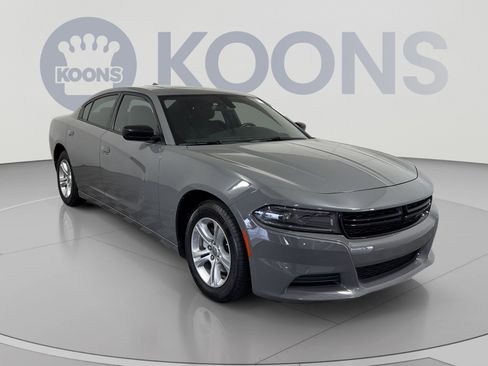 Used 2023 Dodge Charger SXT w/ Cold Weather Package RWD image 10